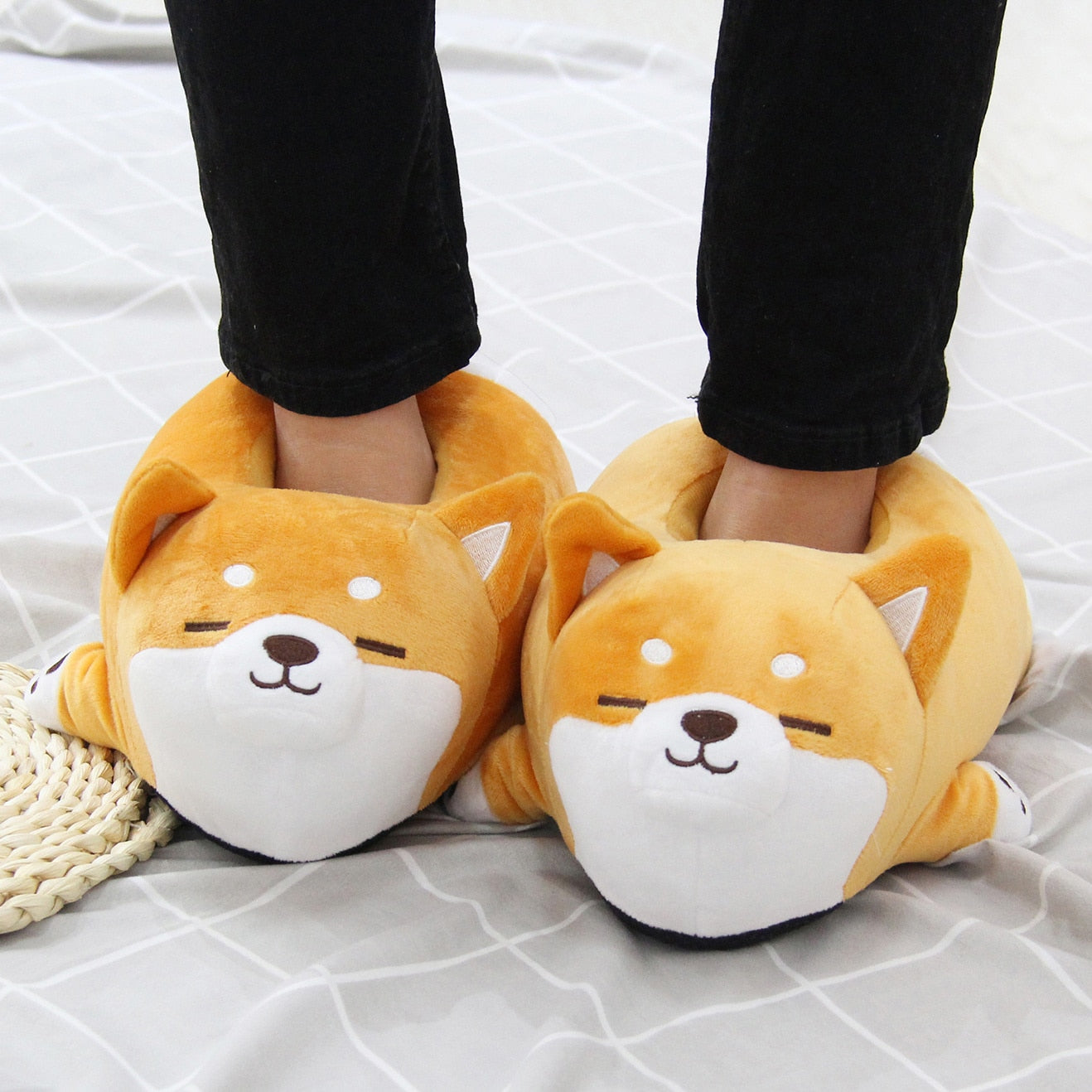 FluffyBuddy Slippers: ShibaPaws